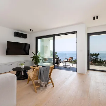 Atrio בית אירוח *