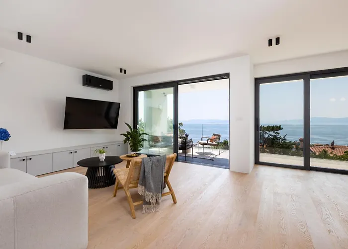 Atrio Privatunterkunft *